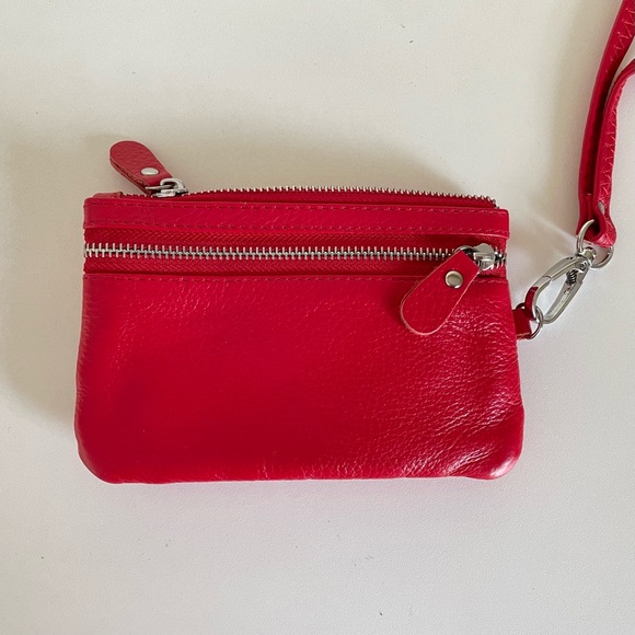 Red Small Zippered Key and Card Holder - Picture 4 of 7